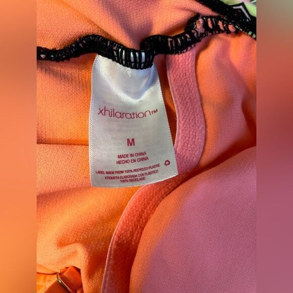 Xhilaration multi colored geometric one piece swimsuit S M - Picture 4 of 4